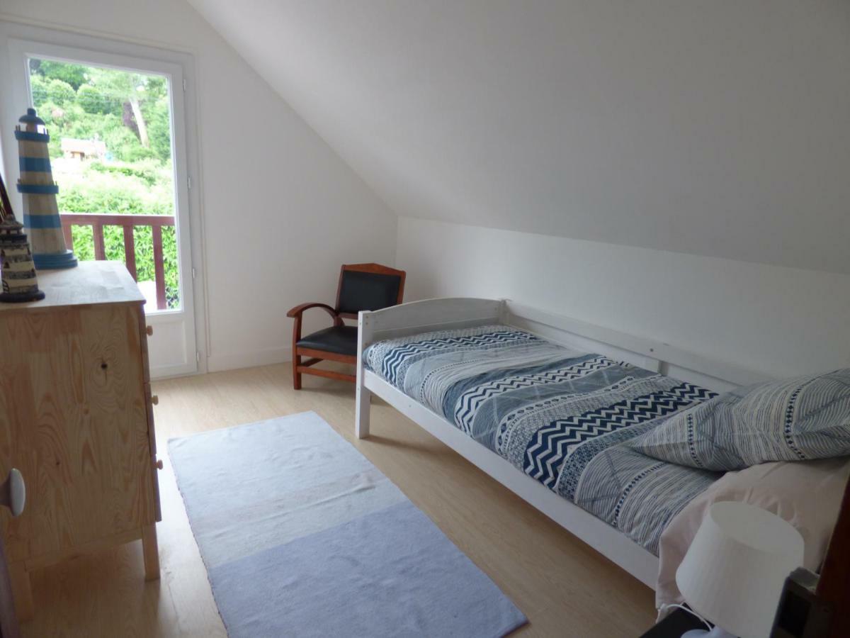 Gite Le Petit Chalet Avec Parking Gratuit Этрета Экстерьер фото